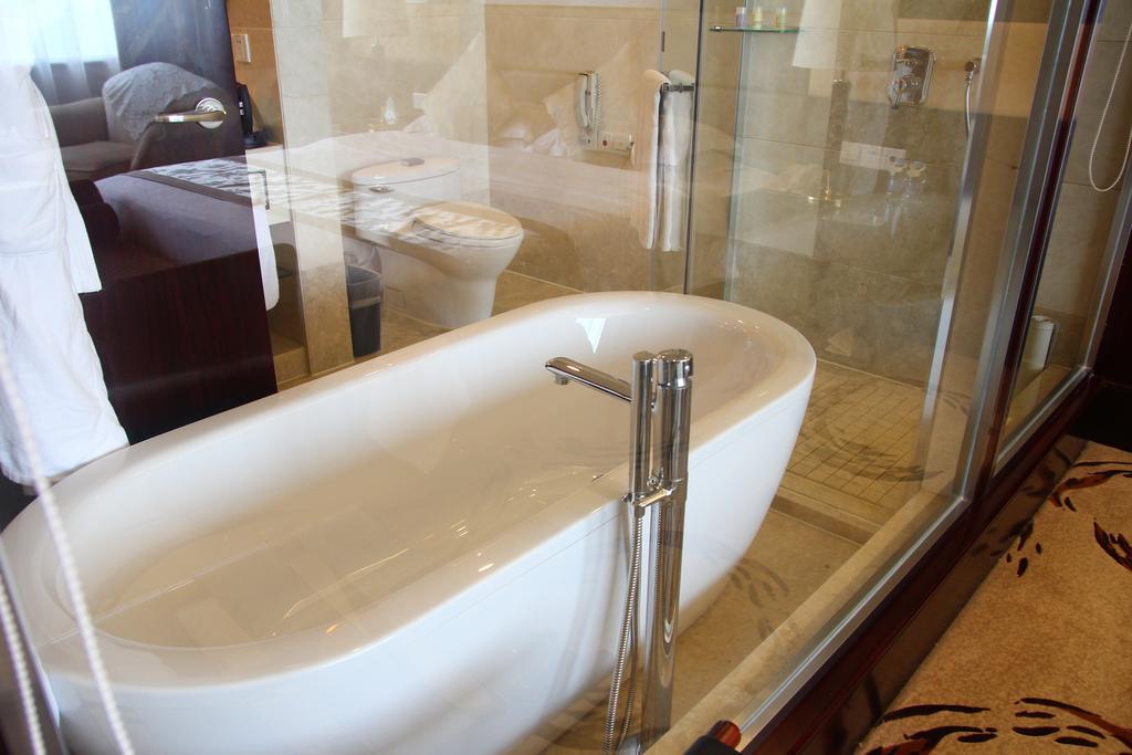 Huafang Jinling International Hotel Zhangjiagang Quarto foto