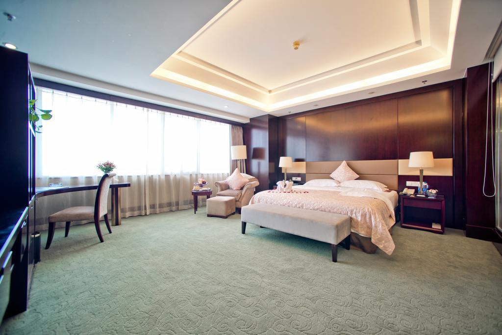 Huafang Jinling International Hotel Zhangjiagang Quarto foto